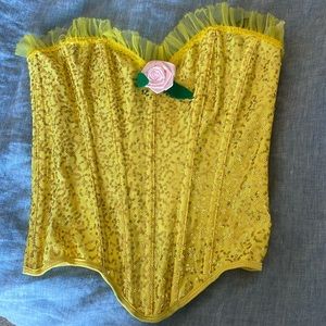 Belle costume corset